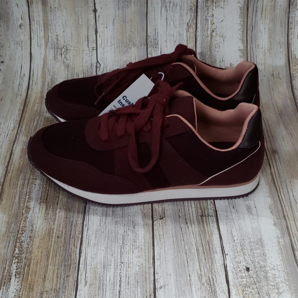 Burgundy sneakers - size 6 - Picture 3 of 7